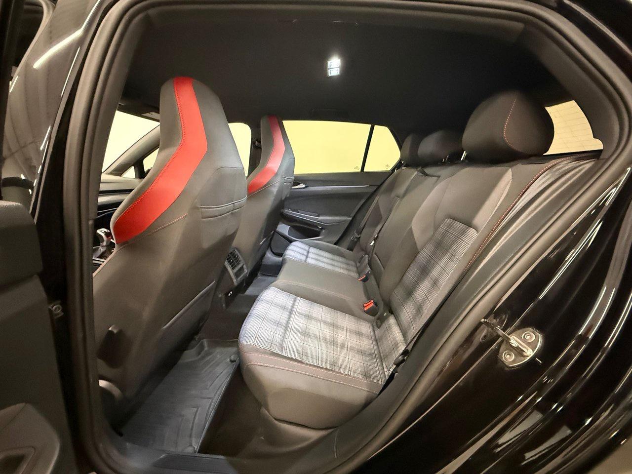 2023 Volkswagen Golf GTI Autobahn Photo