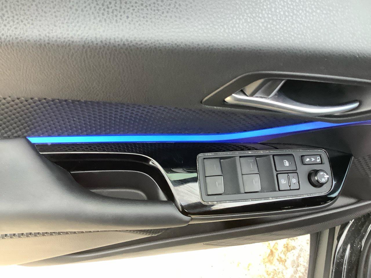 2021 Toyota C-HR  Photo