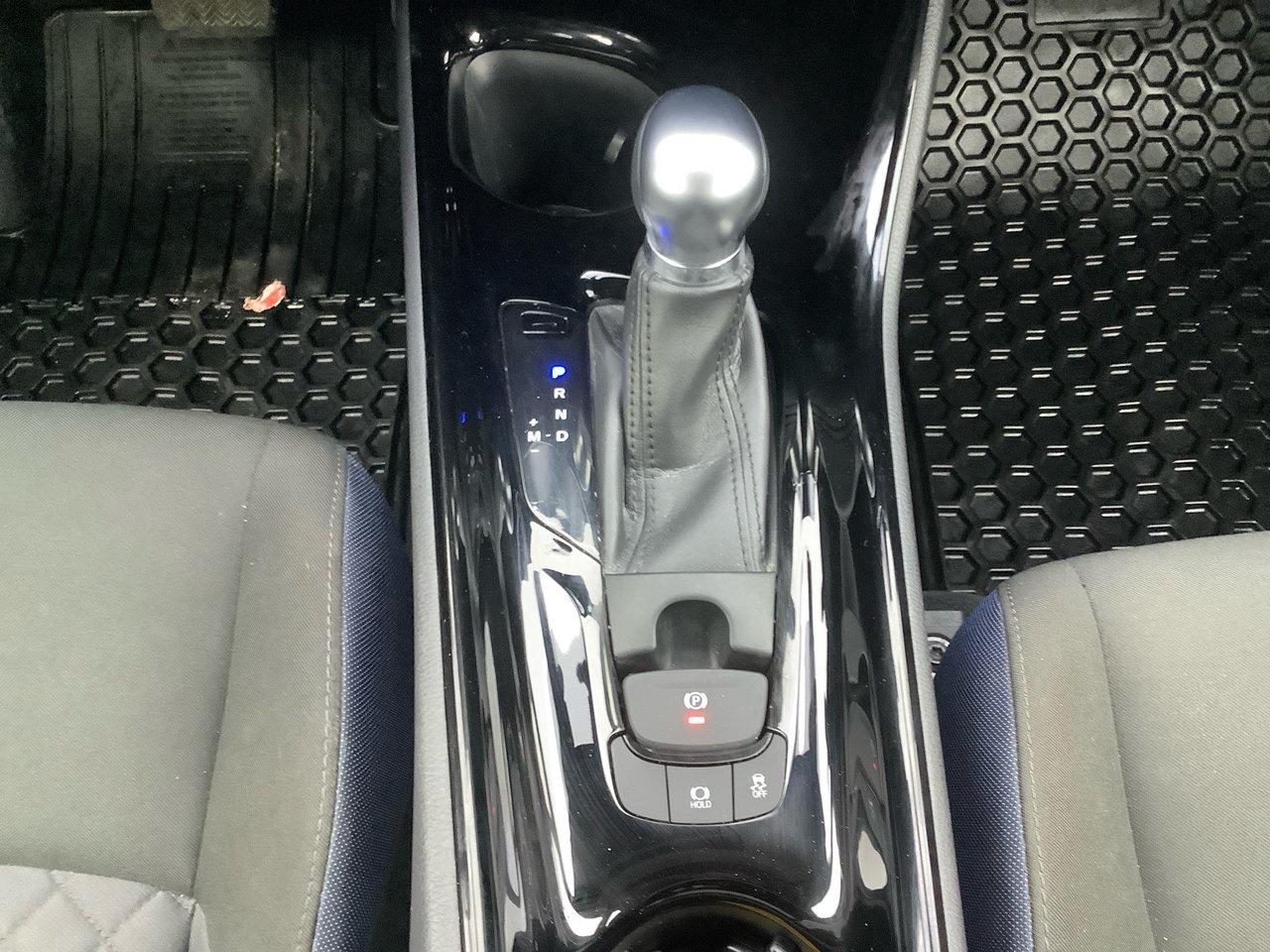 2021 Toyota C-HR  Photo