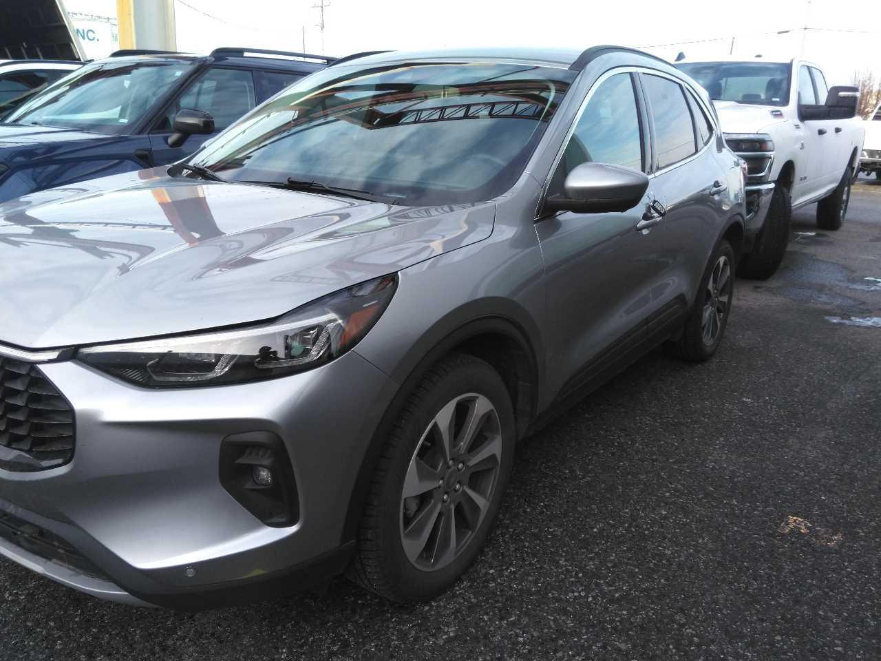 2024 Ford Escape Platinum