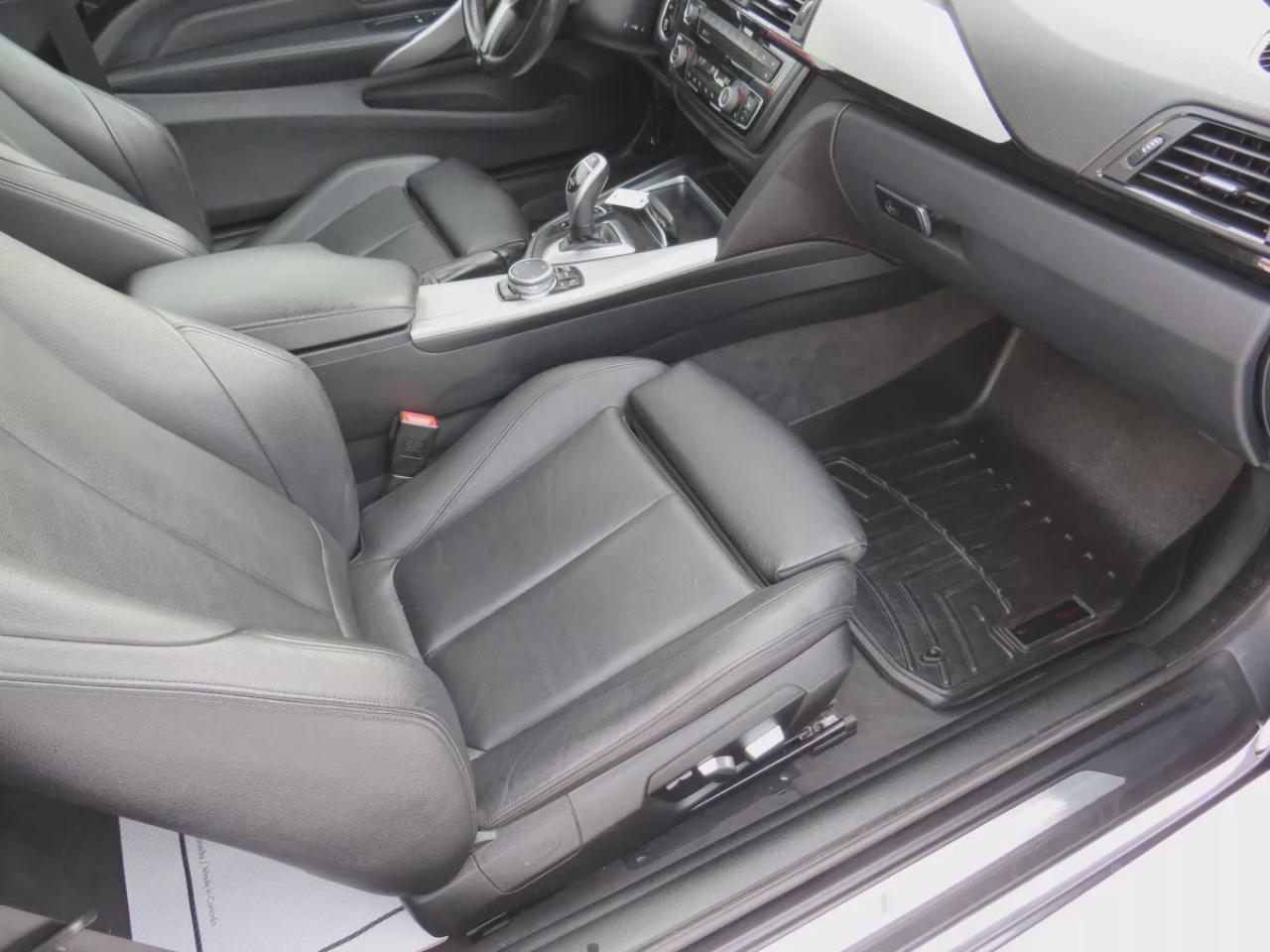 2016 BMW 4 Series 435i xDrive (**CLEAN TITLE/NO ACCIDENTS!!**SAFETY/CERTIFIED**AWD**ALLOY RIMS**FOG LIGHTS**LEATHER**NAVIGATION**SUNROOF**CD PLAYER**HEATED SEATS**PUSH BUTTON START**POWER SEATS**REVERSE CAMERA**DUAL CLIMATE CONTROL**RUBBER MATS**CRUISE CONTROL**BLUETOOTH** Photo