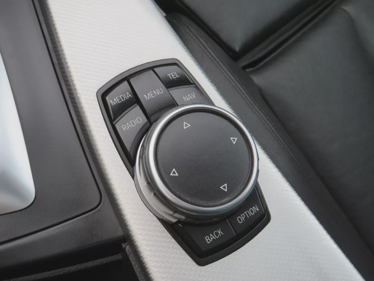 2016 BMW 4 Series 435i xDrive (**CLEAN TITLE/NO ACCIDENTS!!**SAFETY/CERTIFIED**AWD**ALLOY RIMS**FOG LIGHTS**LEATHER**NAVIGATION**SUNROOF**CD PLAYER**HEATED SEATS**PUSH BUTTON START**POWER SEATS**REVERSE CAMERA**DUAL CLIMATE CONTROL**RUBBER MATS**CRUISE CONTROL**BLUETOOTH** Photo