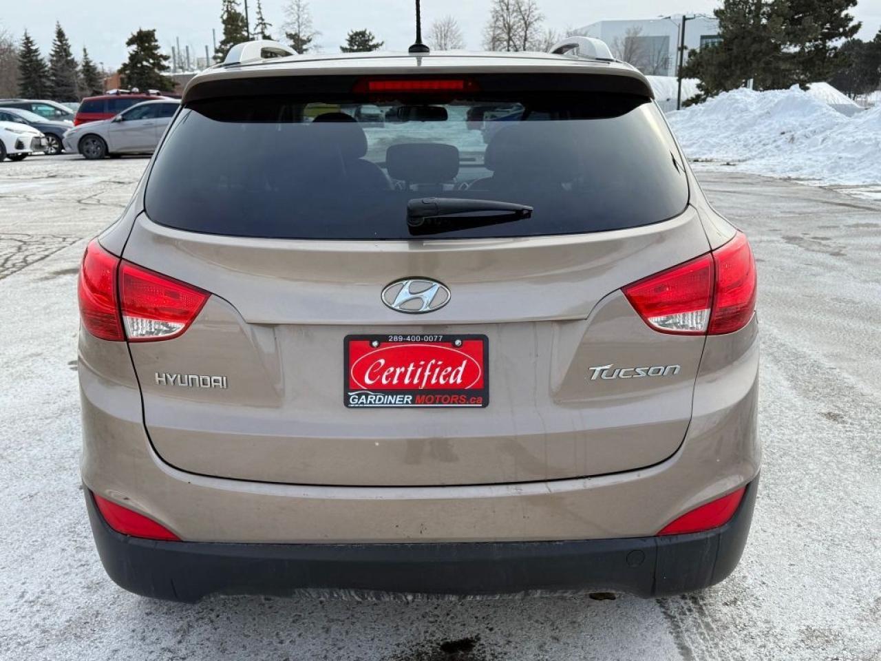 2011 Hyundai Tucson GLS 4dr Front-Wheel Drive Automatic Photo