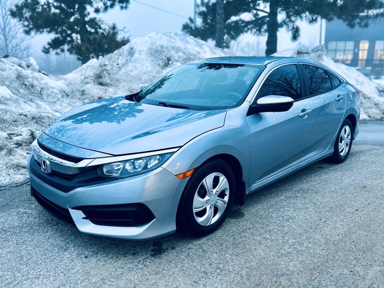 2017 Honda Civic SEDAN LX Photo2