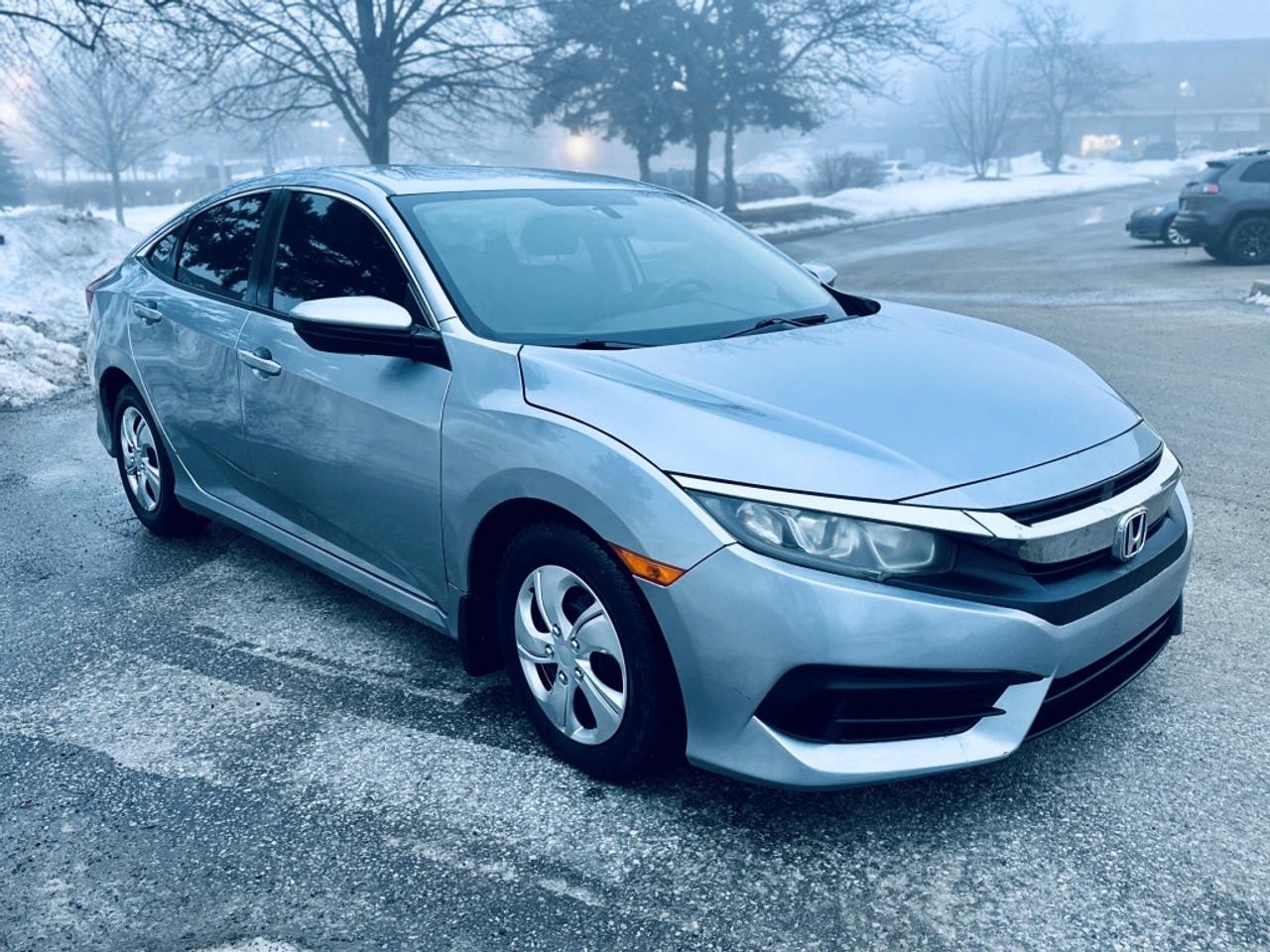 2017 Honda Civic SEDAN LX Photo