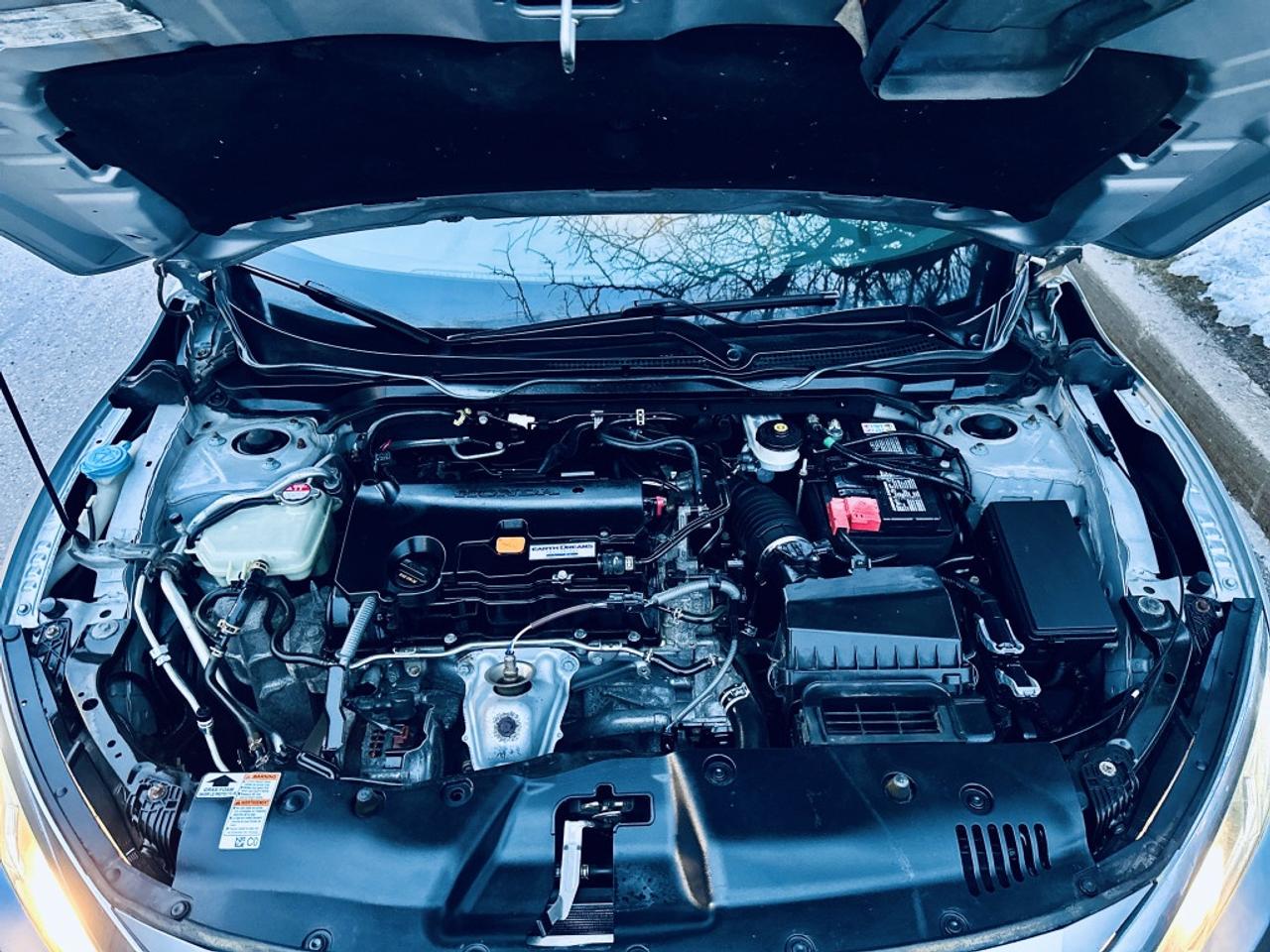 2017 Honda Civic SEDAN LX Photo