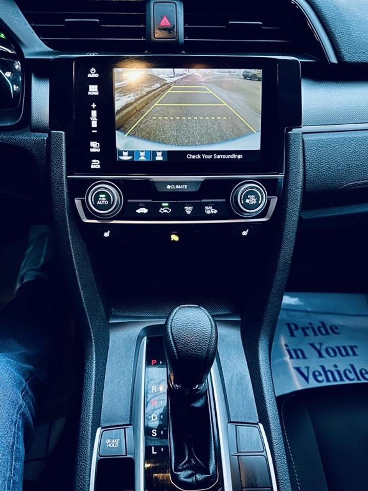 2017 Honda Civic SEDAN LX Photo