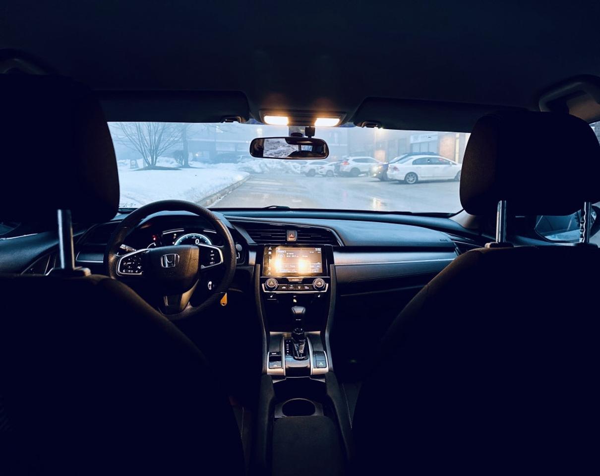 2017 Honda Civic SEDAN LX Photo