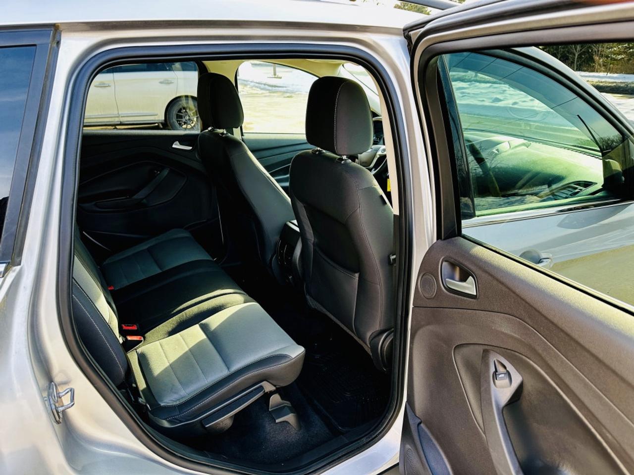 2016 Ford Escape SE AWD Photo