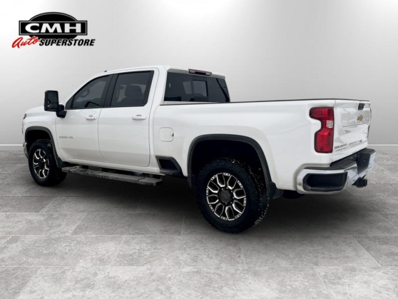 2023 Chevrolet Silverado 2500 HD LT True North Edition Photo