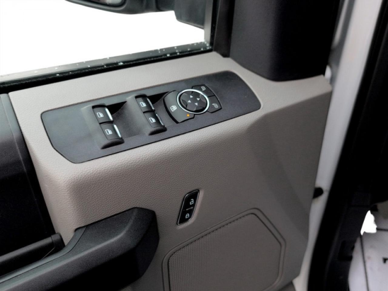 2022 Ford F-350 Super Duty XL  **6.7L POWER STROKE DIESEL** Photo