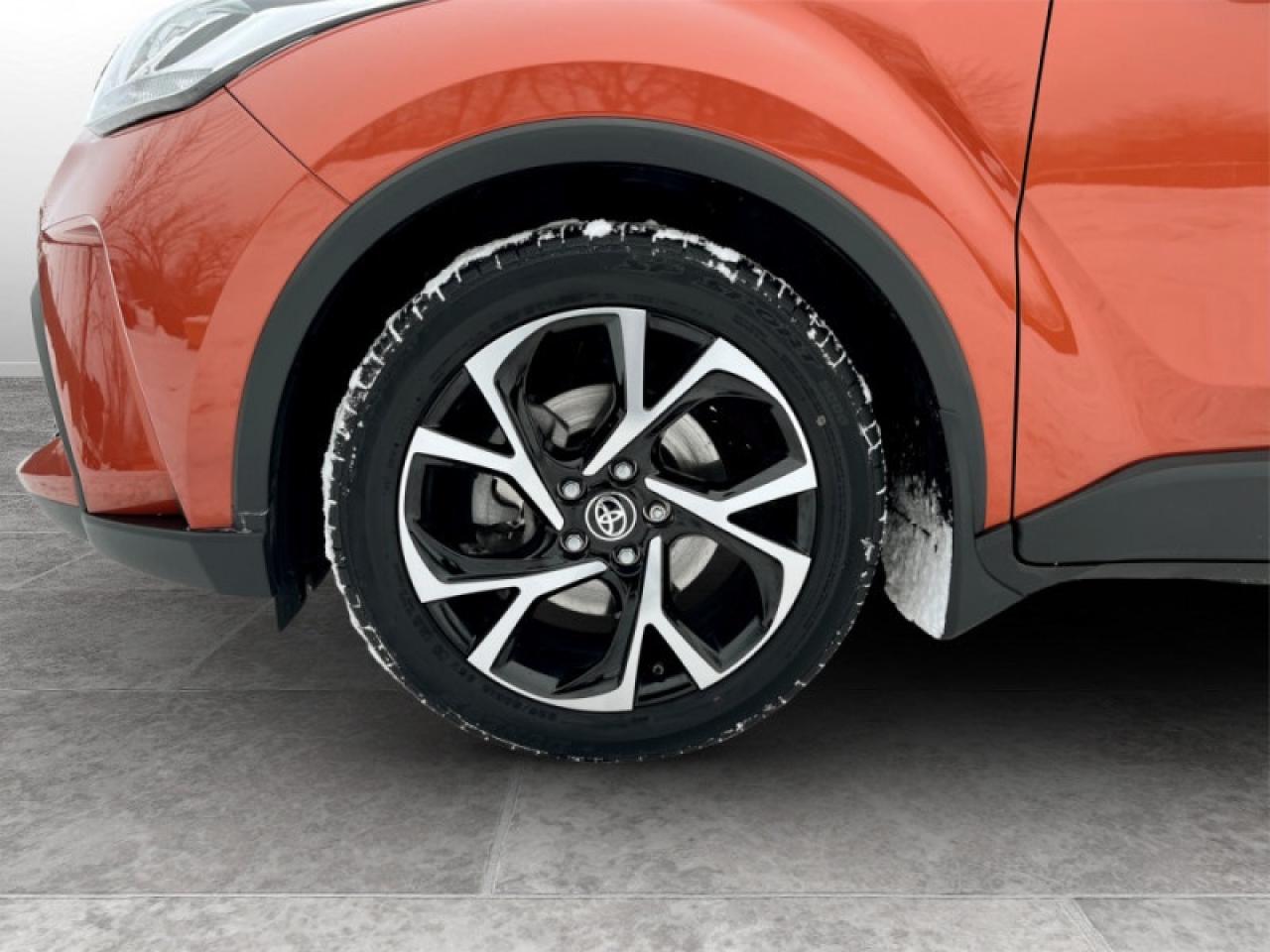 2021 Toyota C-HR XLE Premium  - Low Mileage Photo