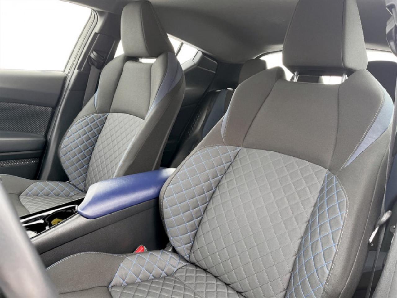 2021 Toyota C-HR XLE Premium  - Low Mileage Photo