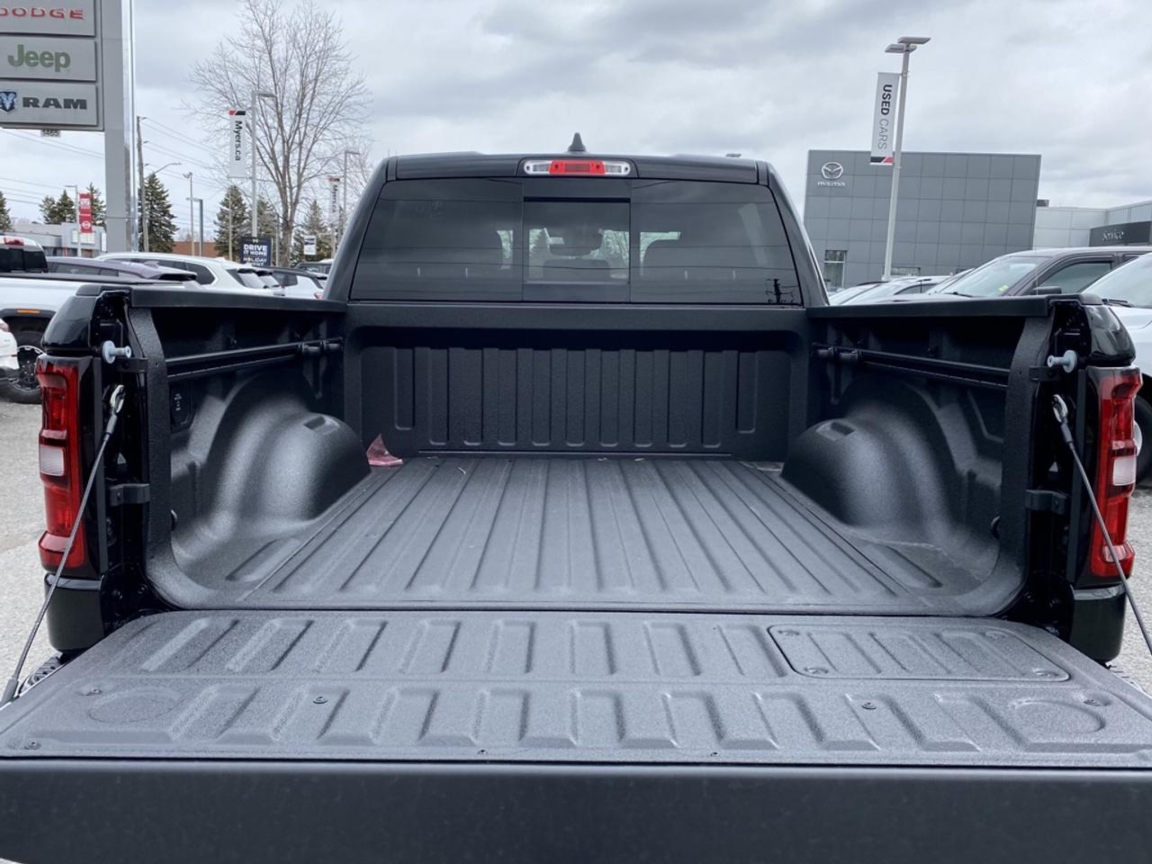 2026 RAM 1500 Sport  - Sunroof - Night Edition - $253.89 /Wk Photo