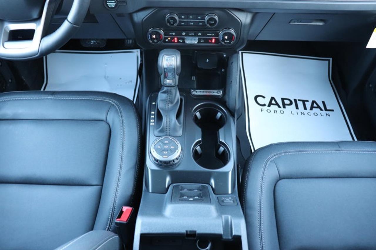 13561943