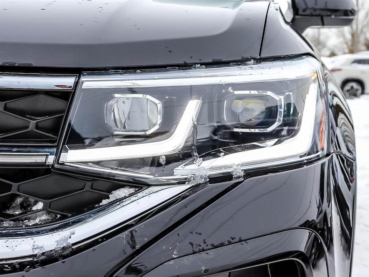 2024 Volkswagen Taos Highline Photo