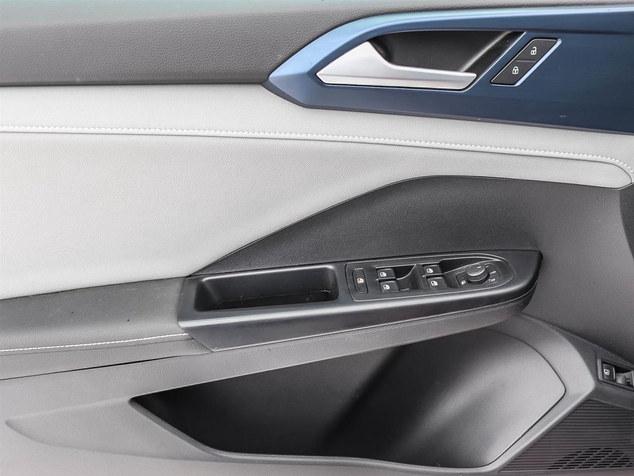 2024 Volkswagen Taos Comfortline Photo