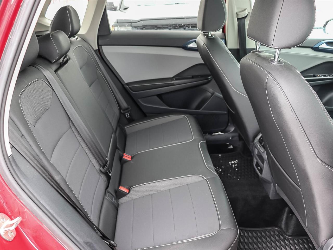 2024 Volkswagen Taos Comfortline Photo