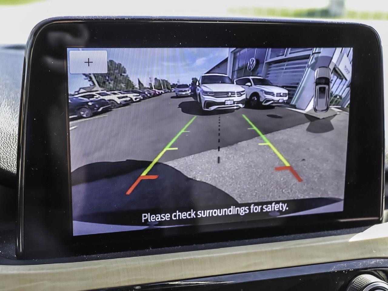 2021 Ford Escape Titanium Hybrid Photo