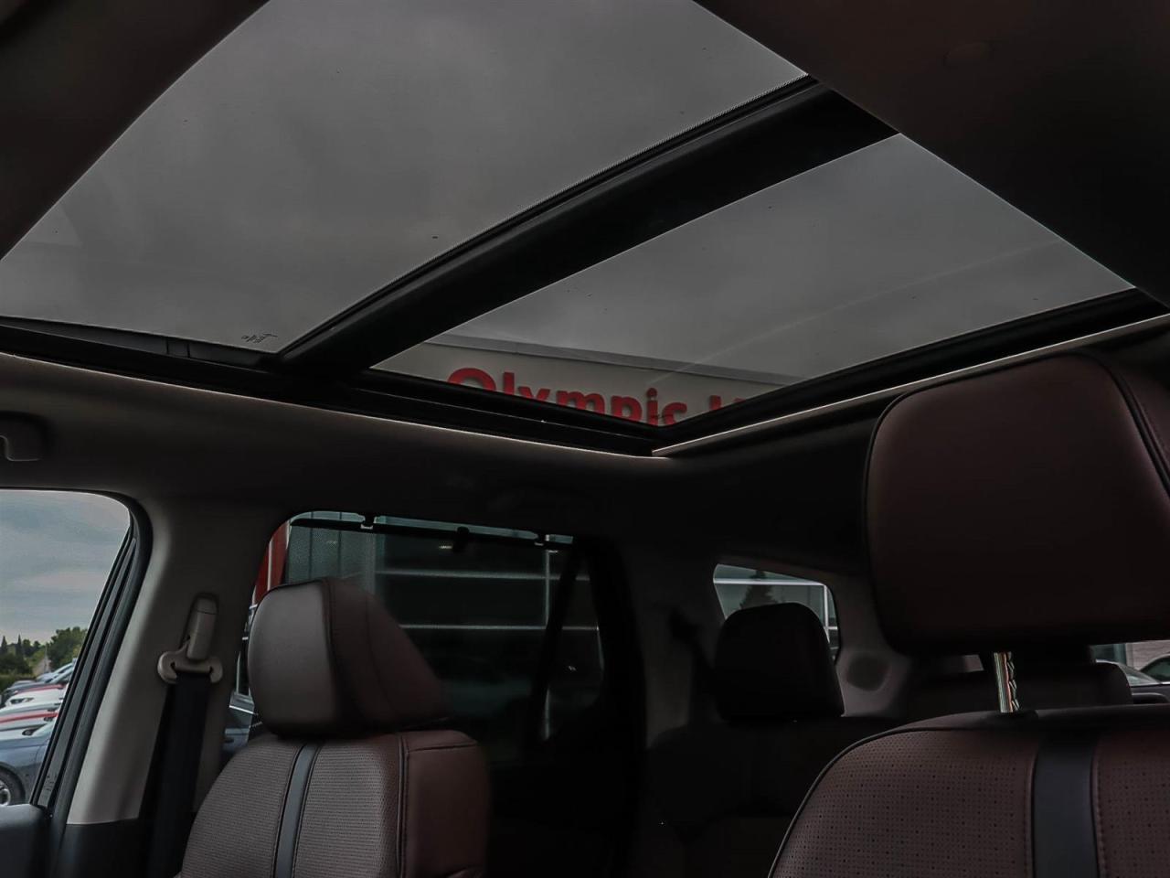 2023 Honda Pilot Touring Photo