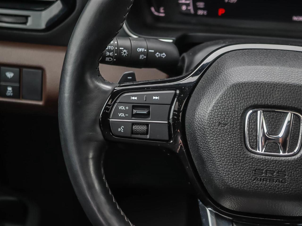 2023 Honda Pilot Touring Photo