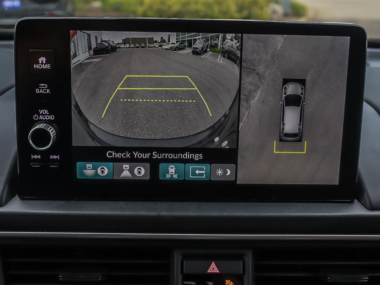 2023 Honda Pilot Touring Photo