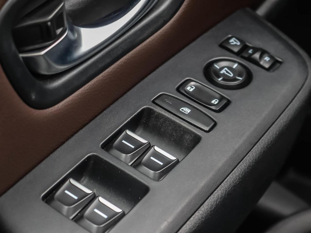 2023 Honda Pilot Touring Photo