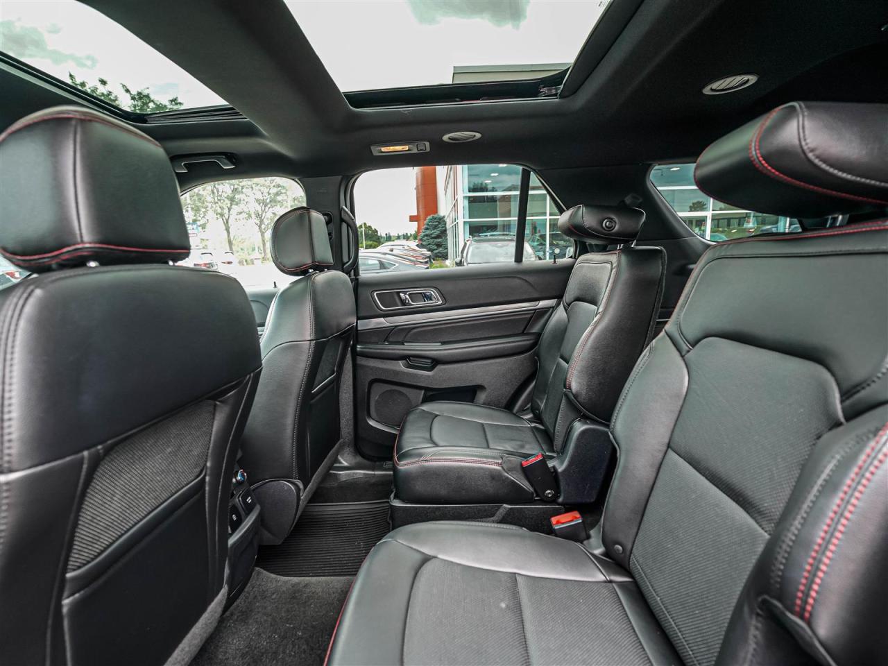 2016 Ford Explorer Sport  Photo