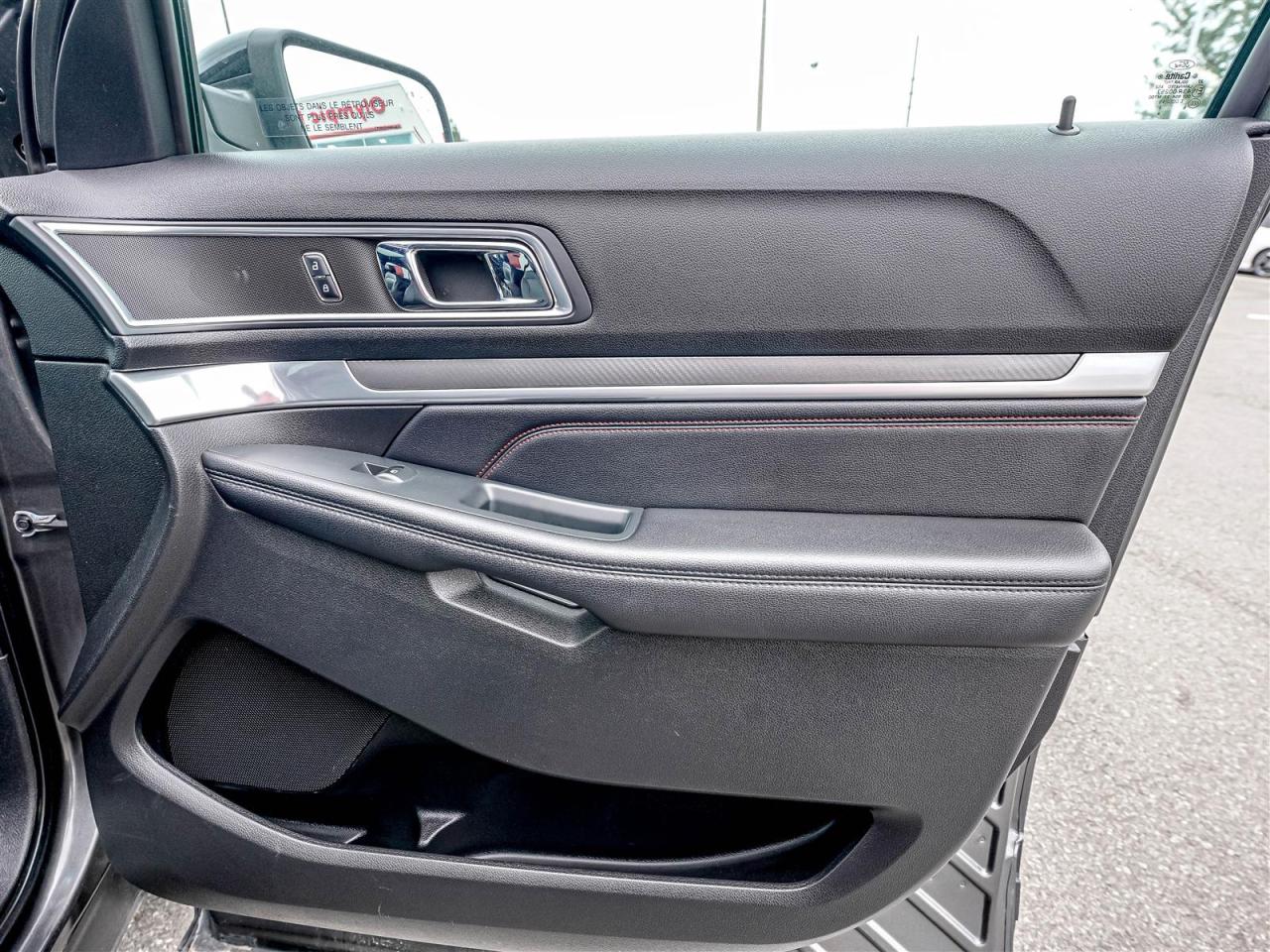 2016 Ford Explorer Sport  Photo