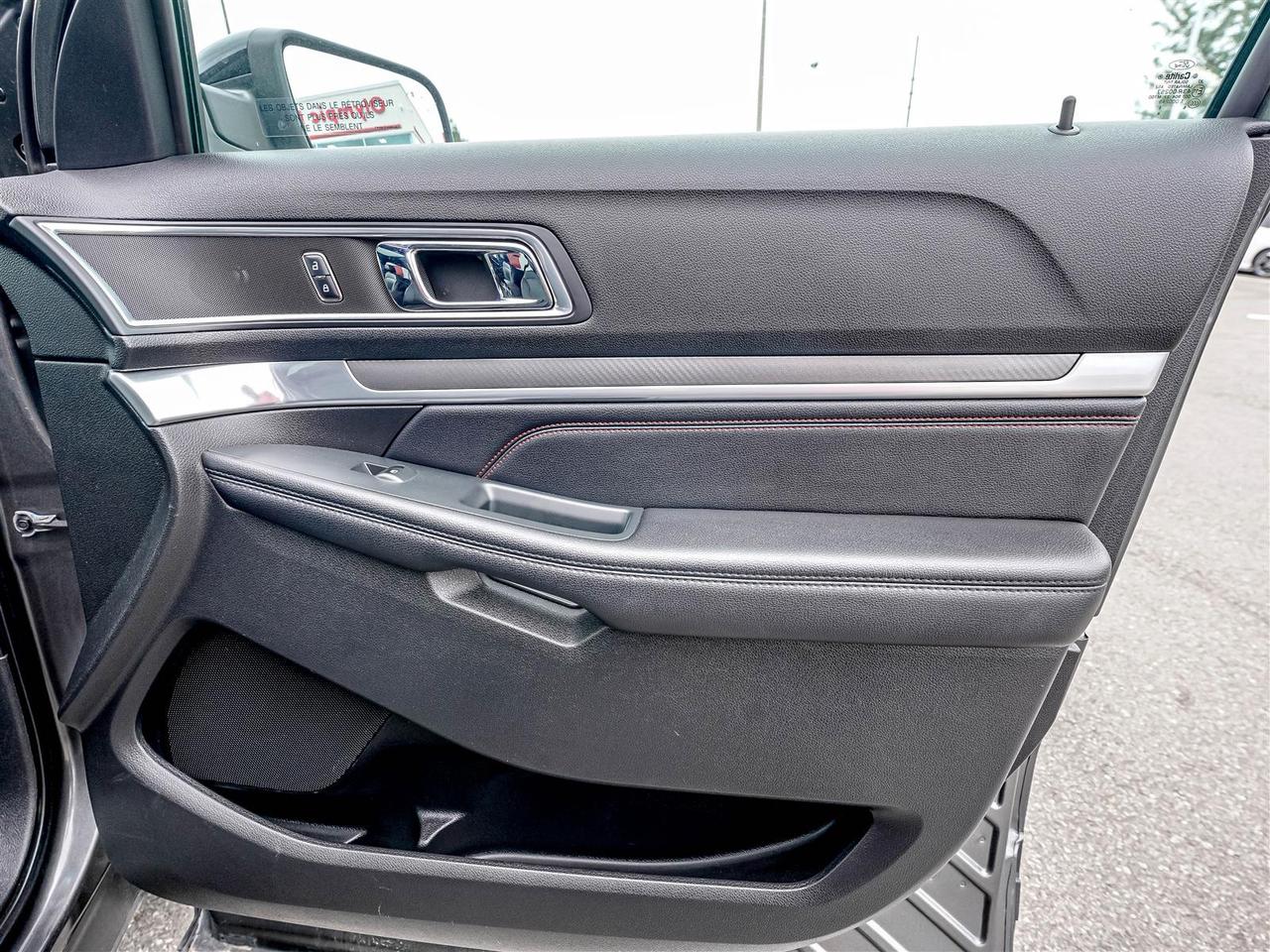 2016 Ford Explorer Sport  Photo
