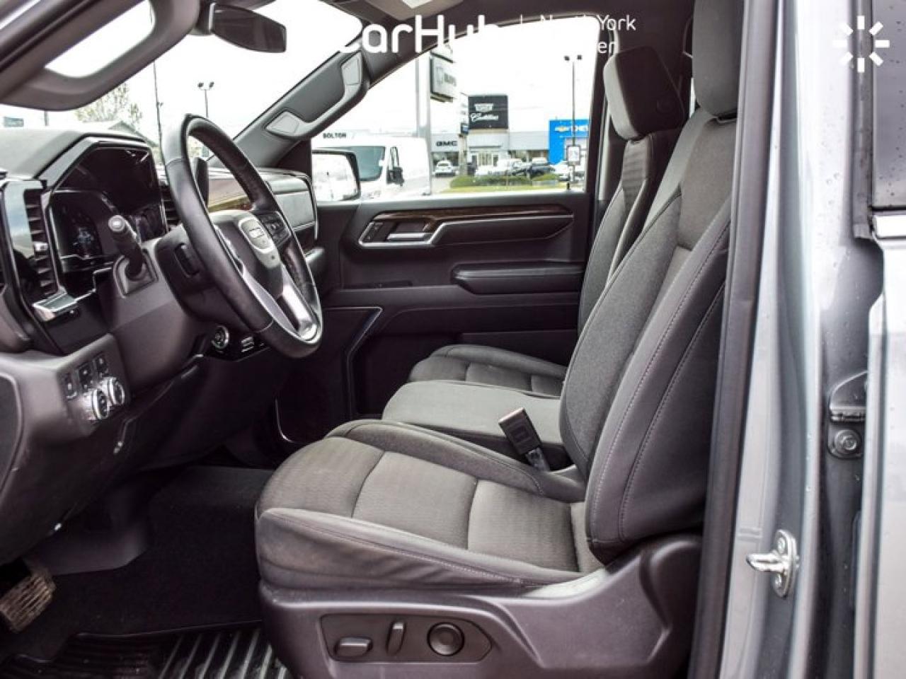 2024 GMC Sierra 1500 SLE 147'' V8 6 Seater MultiPro Tailgate Side Steps Tonneau Cover Photo