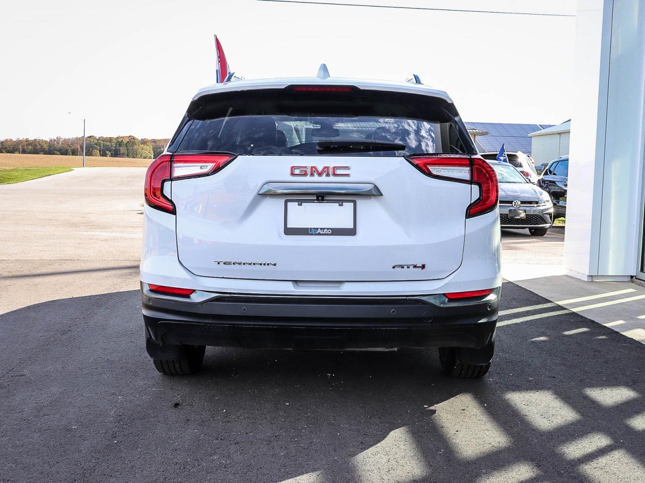 2023 GMC Terrain AT4 Photo3