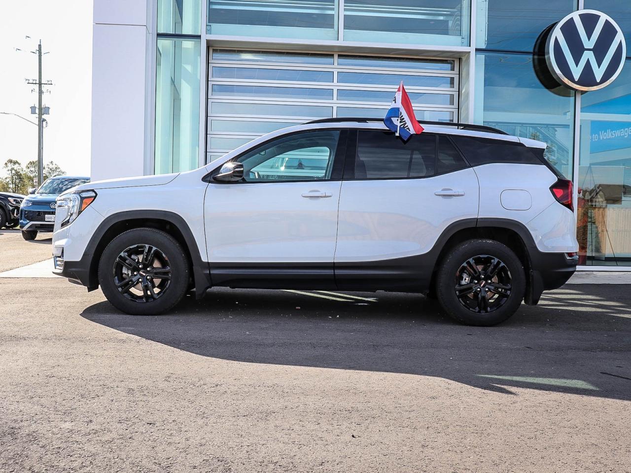 2023 GMC Terrain AT4 Photo4