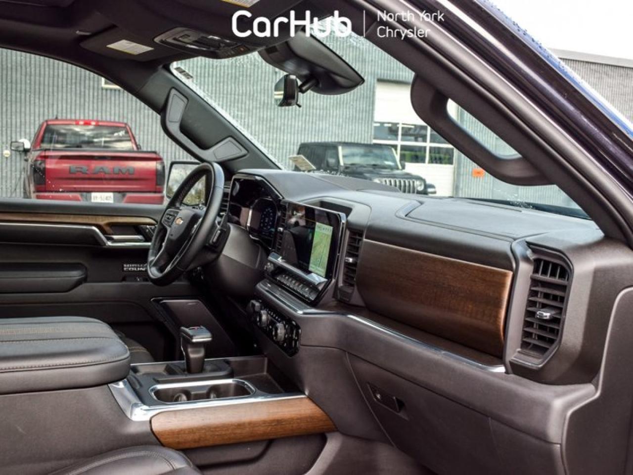 2023 Chevrolet Silverado 1500 High Country 147'' 6.2L V8 Leather Captain Seats Photo