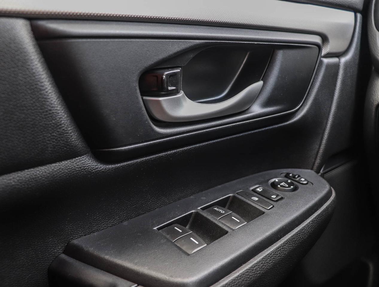 2019 Honda CR-V LX Photo