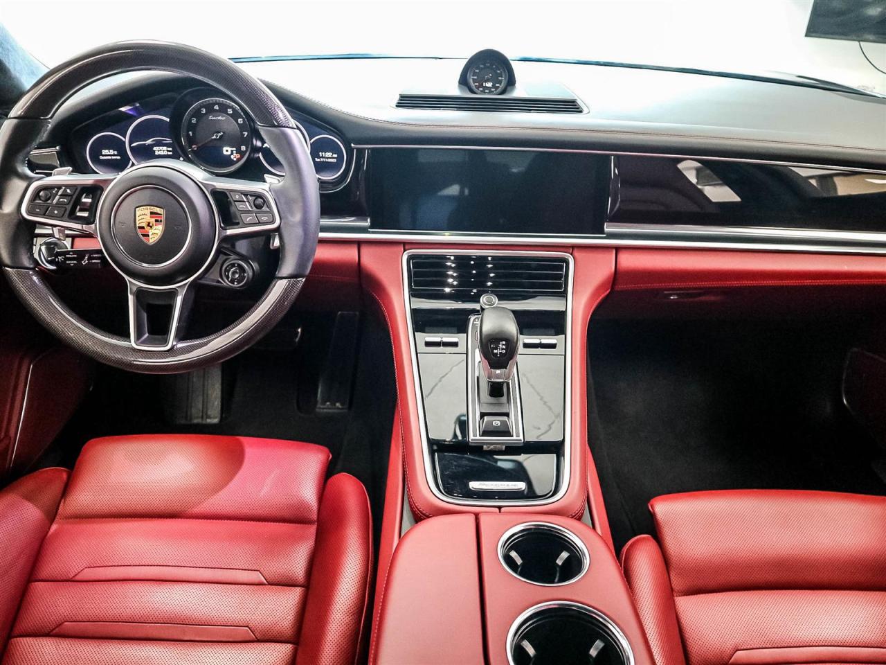 2018 Porsche Panamera Turbo Photo