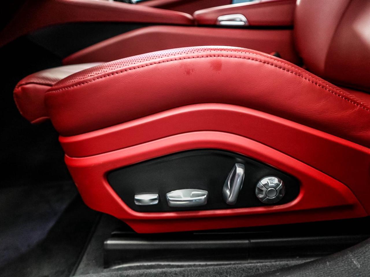 2018 Porsche Panamera Turbo Photo