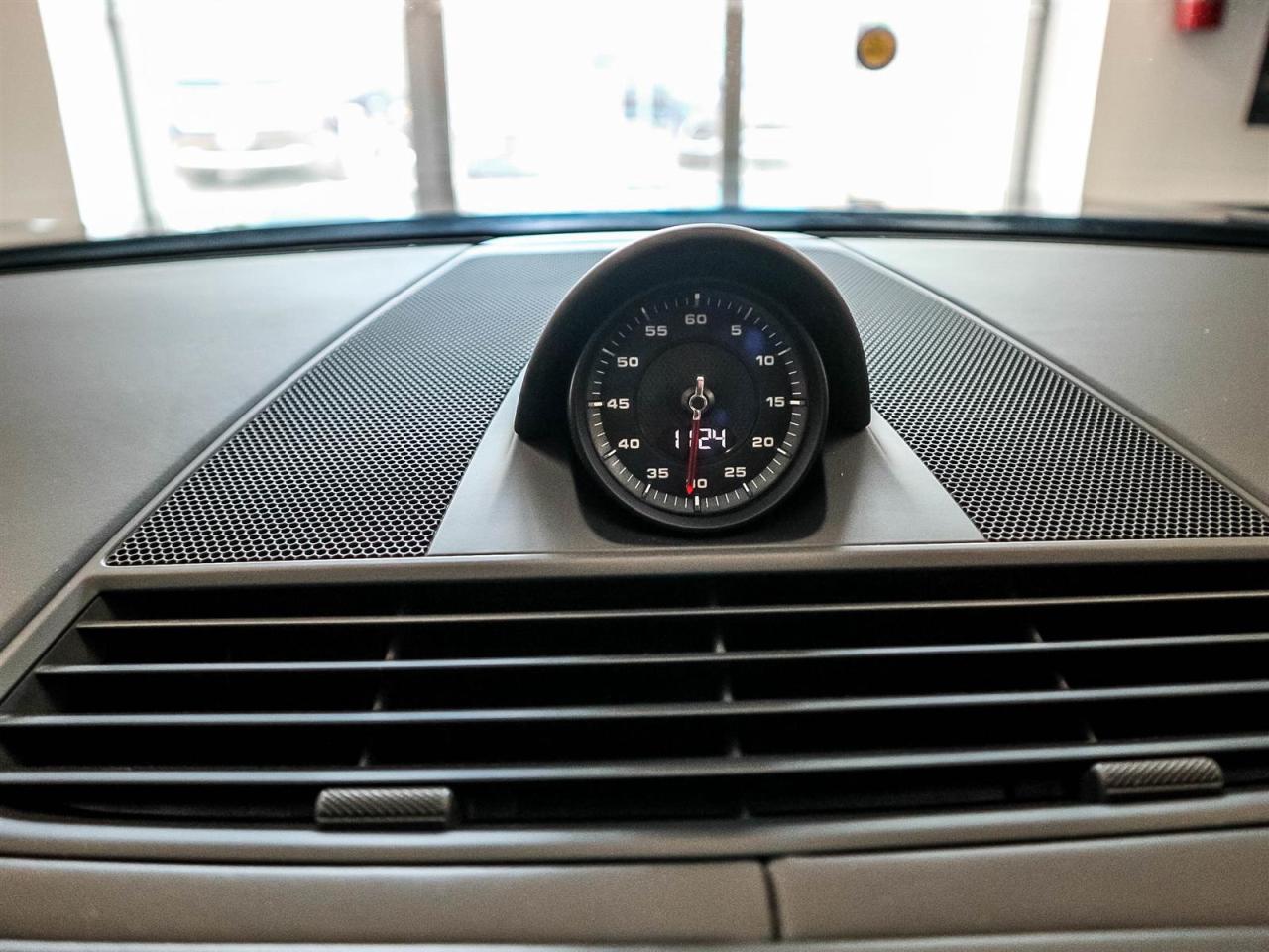 2018 Porsche Panamera Turbo Photo