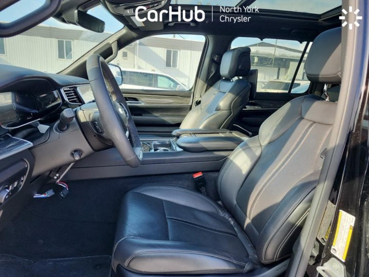 2022 Jeep Wagoneer Series II RearSeat Entertainment Group passenger interactive display Photo