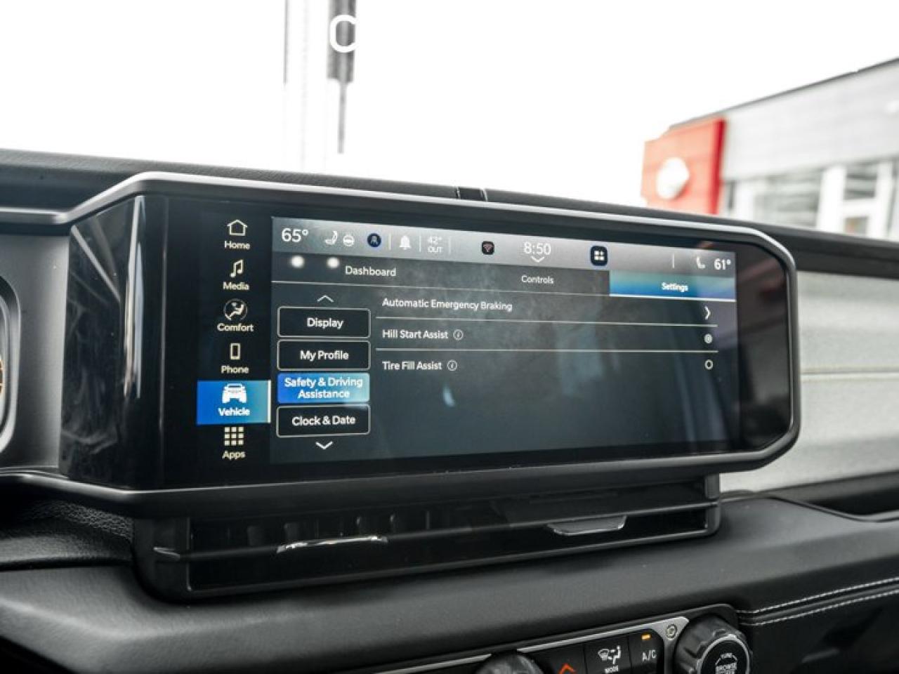 2024 Jeep Wrangler Sahara Heated Seats & Wheel Remote Start Backup Cam Photo