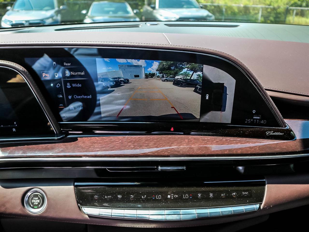 2021 Cadillac Escalade ESV Sport Platinum Photo