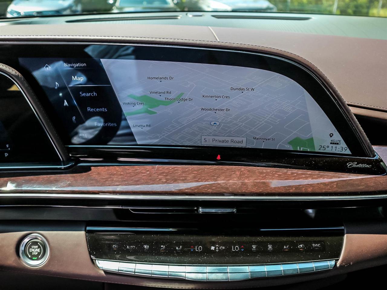 2021 Cadillac Escalade ESV Sport Platinum Photo