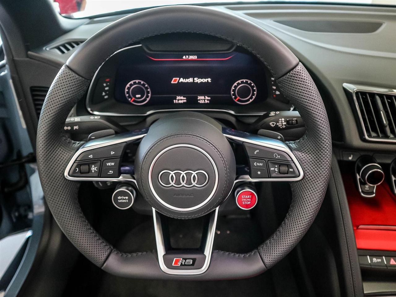 2023 Audi R8 Spyder 5.2 V10 Performance RWD 7 sp S tronic Photo