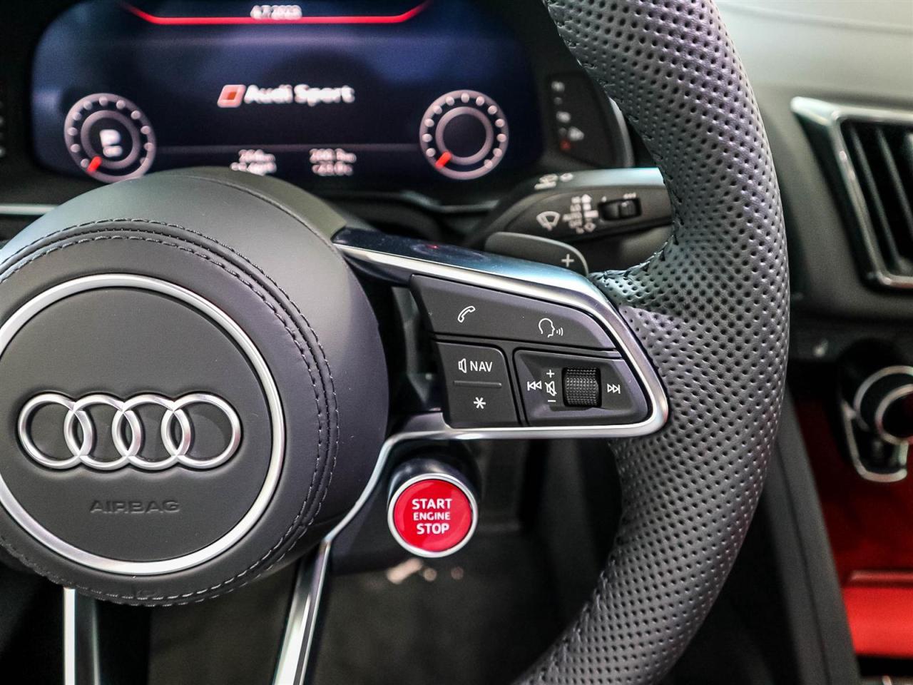 2023 Audi R8 Spyder 5.2 V10 Performance RWD 7 sp S tronic Photo