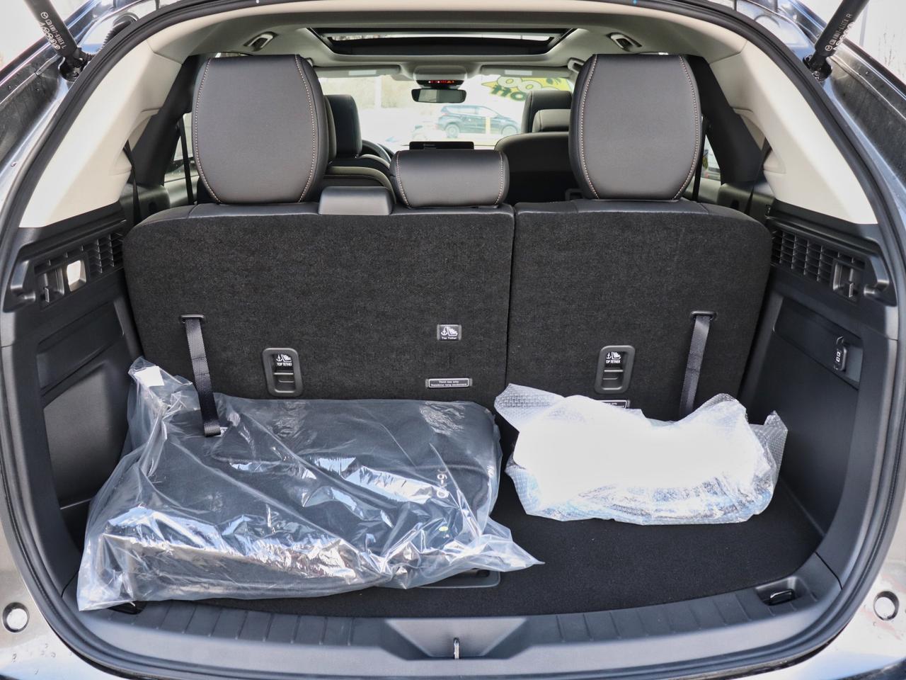 2024 Mazda CX-90 PLUG IN HYBRID GS-LEATHER, PANO ROOF, I ACTIV SAFTETY Photo