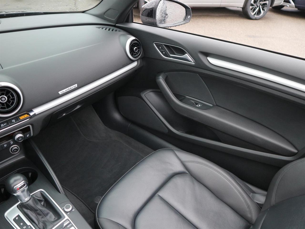 2017 Audi A3 2.0T Komfort quattro 6sp S tronic Cab Photo