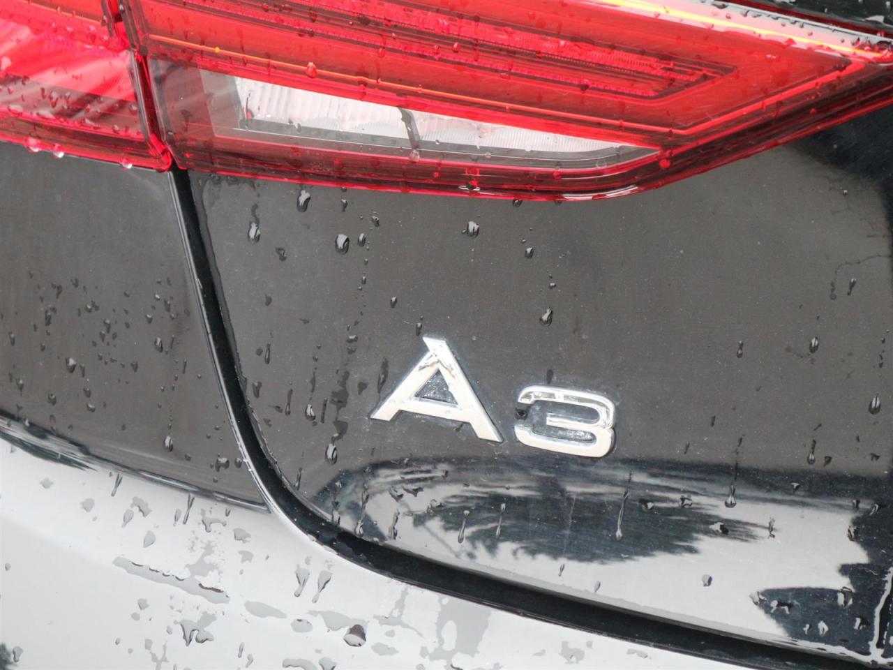 2017 Audi A3 2.0T Komfort quattro 6sp S tronic Cab Photo