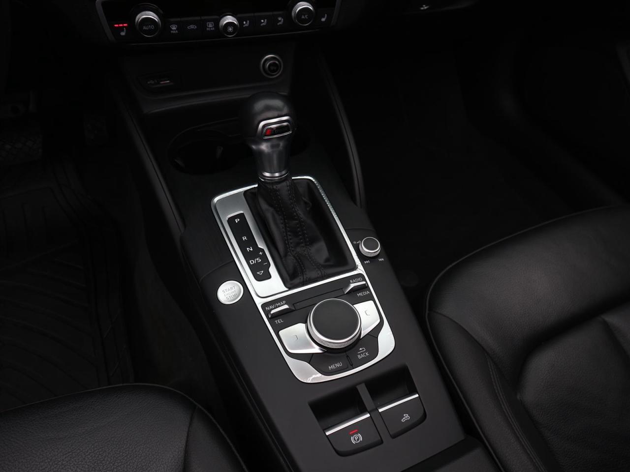 2017 Audi A3 2.0T Komfort quattro 6sp S tronic Cab Photo