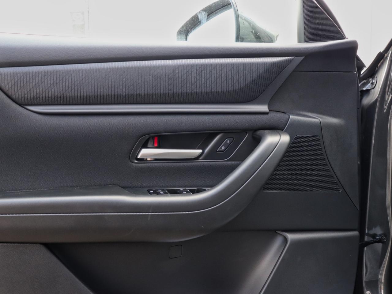 2024 Mazda CX-90 PHEV GS-L- PANOROOF AWD, CARPLAY, AMAZING FUEL ECONOMY Photo