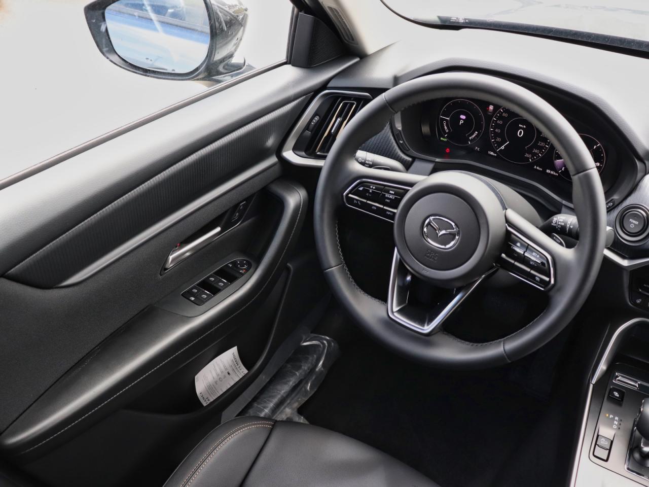 2024 Mazda CX-90 PHEV GS-L- PANOROOF AWD, CARPLAY, AMAZING FUEL ECONOMY Photo